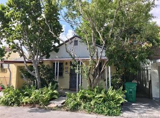 530 SW 8th Ct, Miami, FL 33130