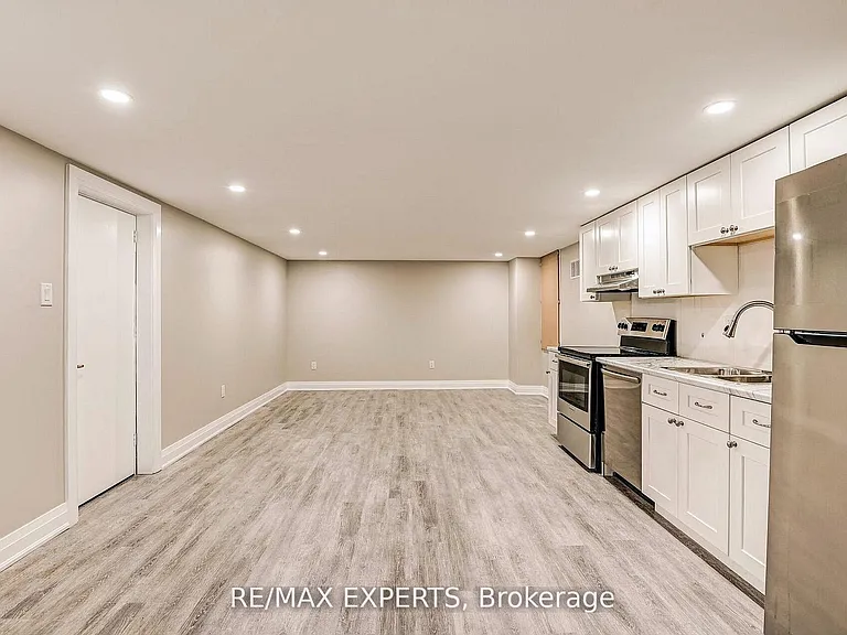 5077 Boyne St E #B — Photo 3
