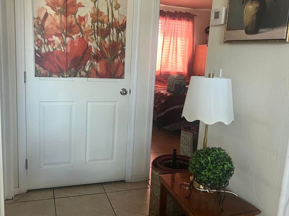 tucson-arizona-239146913 picture