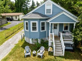 22 Terry St, Staunton, VA 24401