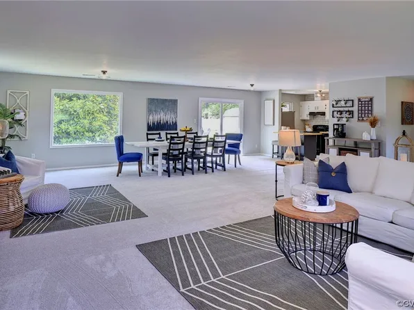 205 Highfield Dr, Toano, VA 23168