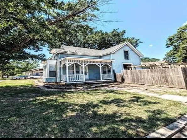 1103 N Jackson Ave APT 3, Wichita, KS 67203