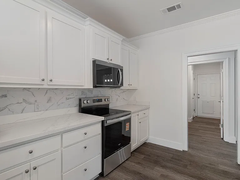 800 Shadow Ridge Dr — Photo 8