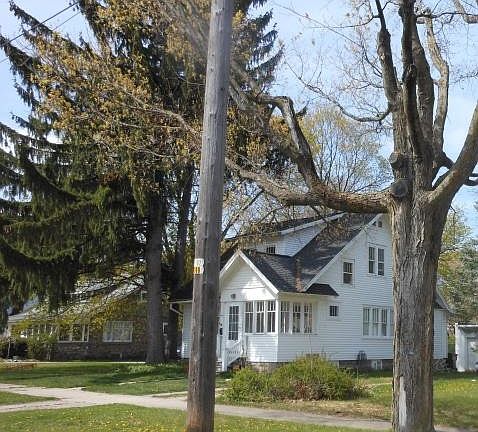 2nd image of 312 Sanborn Ave