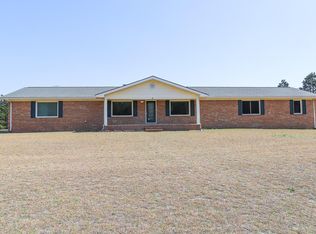 765 Sand Pit Rd, Aberdeen, NC 28315