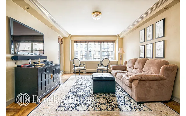 Sold by Douglas Elliman | media 36