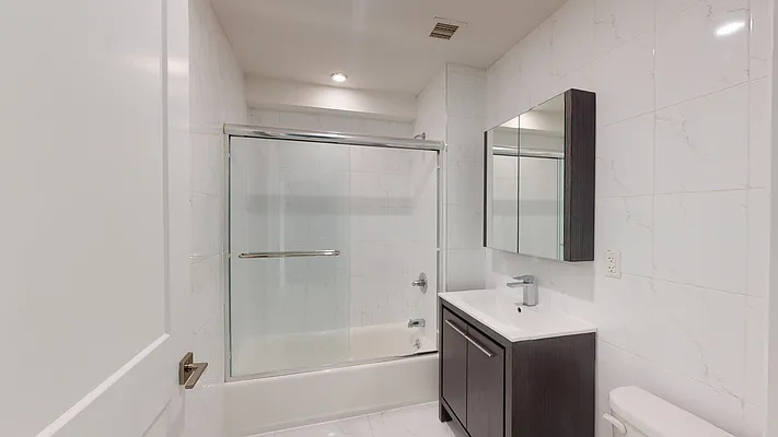 Rented by A&R Properties Group LLC | media 4