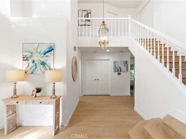 28360 Easton Ln, Santa Clarita, CA 91350