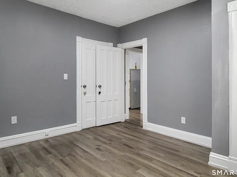32 Lenox St — Photo 14