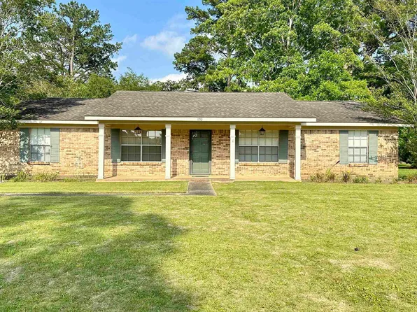 1210 Mixon Ave, Bay Minette, AL 36507