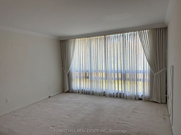 4th image of 625 Avenue Rd #503