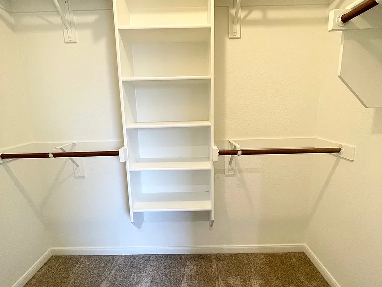 2705 Lumina Dr — Photo 16