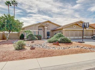 6933 W Columbine Dr, Peoria, AZ 85381