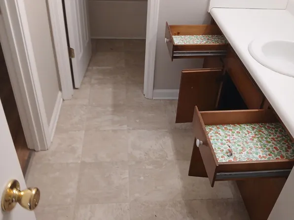 12 Windward Way, Toccoa, GA 30577