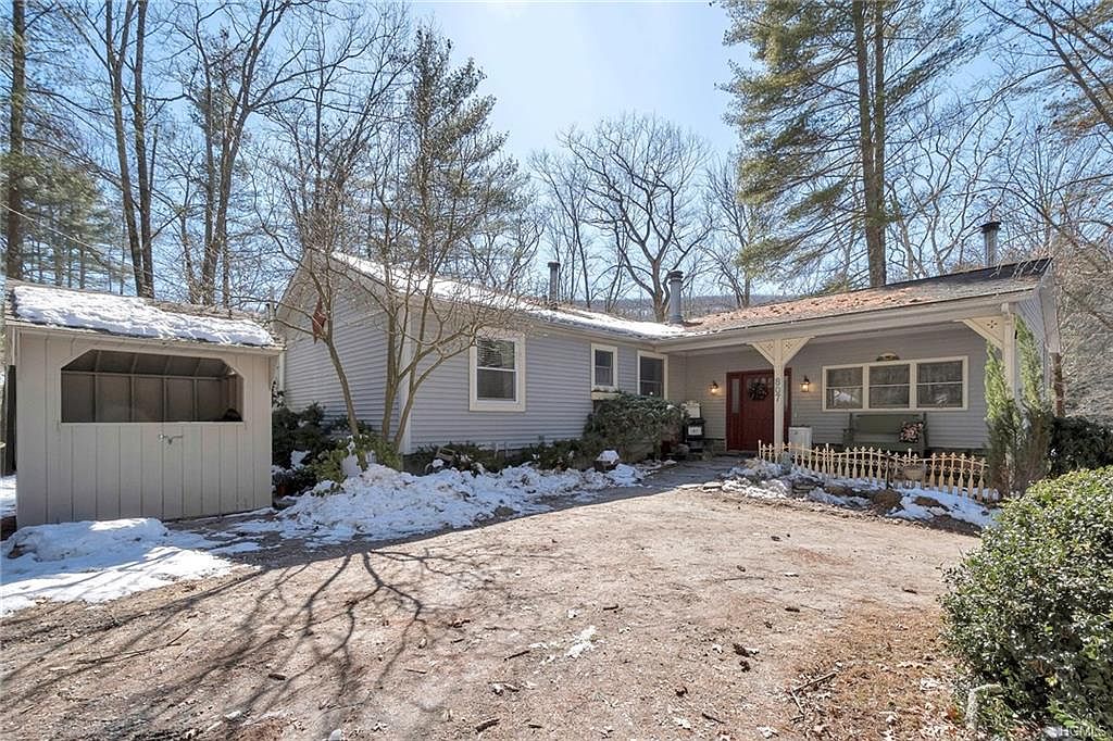 807 Oakland Valley Rd, Cuddebackville, NY 12729 Zillow