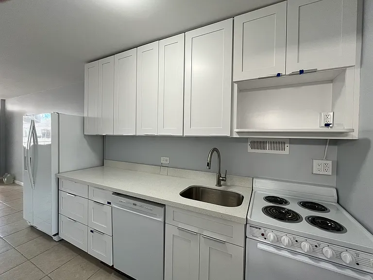 1720 Ala Moana Blvd #Penthouse 6A — Photo 7