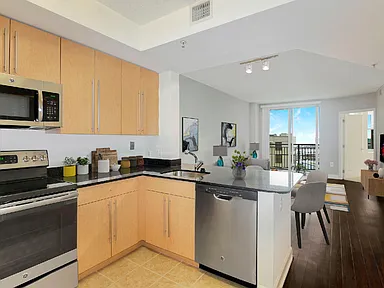 Spinnaker Bay at Harbor East