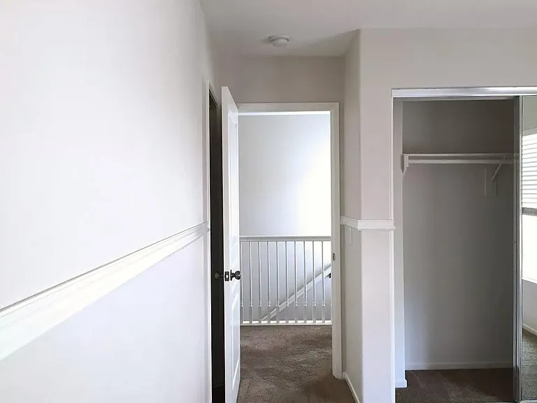 503 Almond Rd — Photo 9