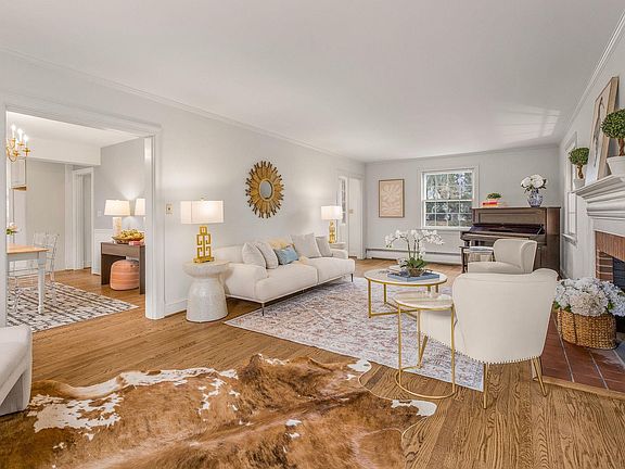 2nd image of 2111 Morris Rd