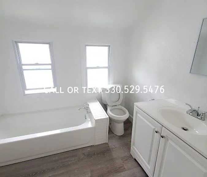 394 Stanton Ave — Photo 11