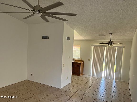 4th image of 10125 W MEADOWBROOK Avenue