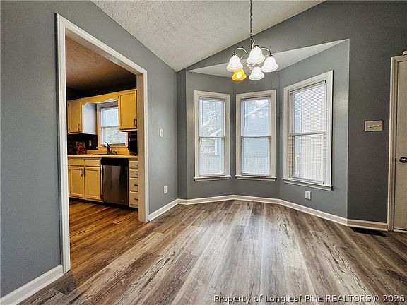 5th image of 3441 Lubbock Dr