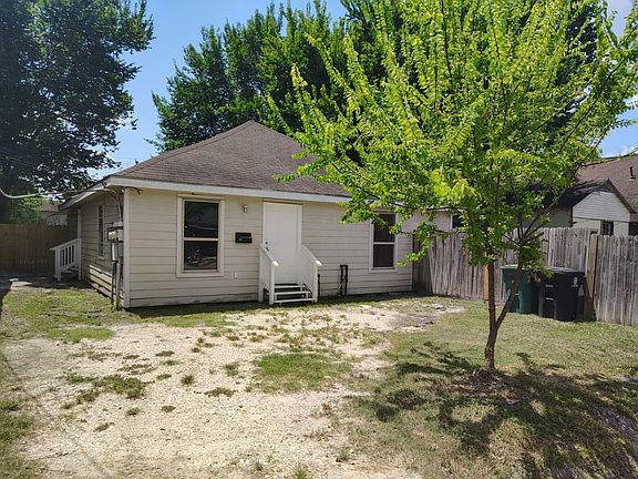 2nd image of 7318 Laredo St #A