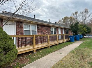 102 Horseshoe Ave #3, Nixa, MO 65714