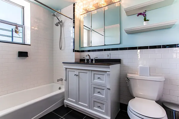 Sold by HomeDax Real Estate | media 13