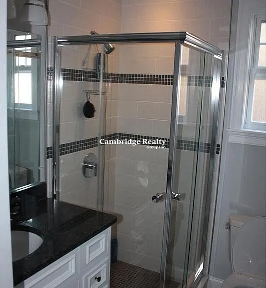148 Hillside St #3T — Photo 5