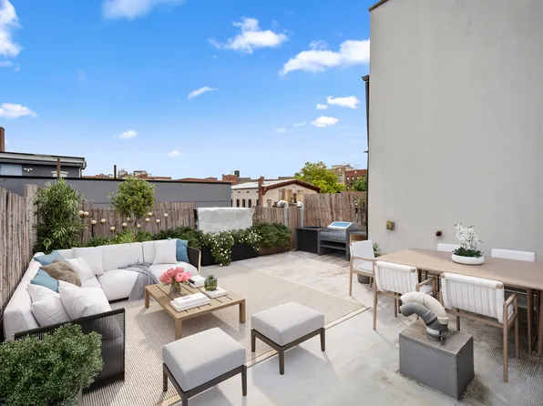 257 Throop Avenue image 10 of 10