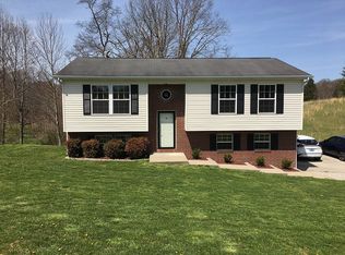 3056 Clear Springs Dr, London, KY 40744