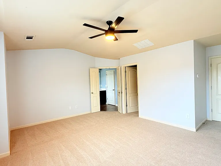 2333 Chancery Mill Ln — Photo 24