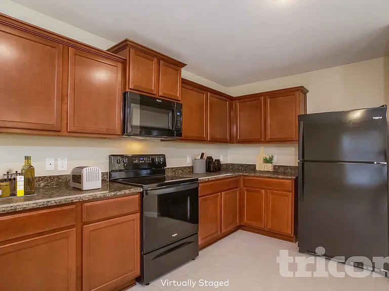 944 American Monarch Dr — Photo 5