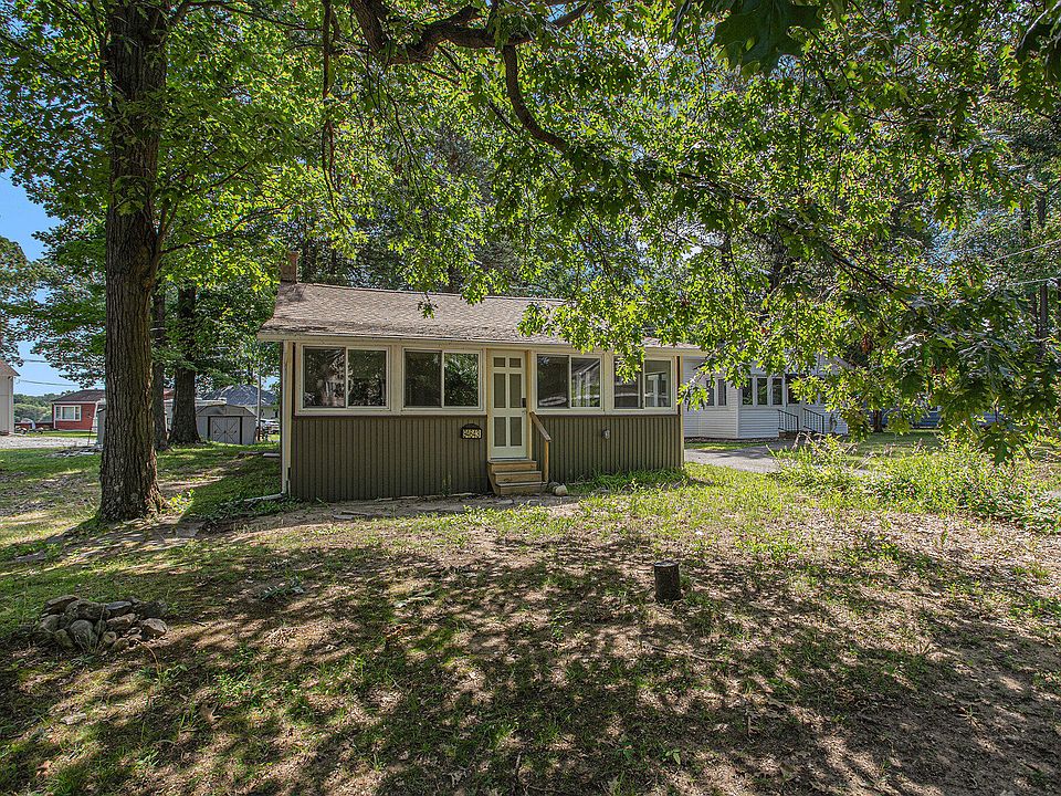 94643 Park Ave, Dowagiac, MI 49047 Zillow