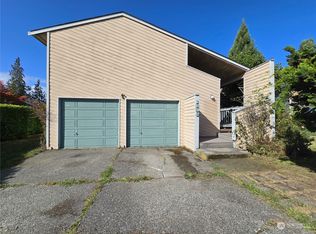 1836 Harbor Crest St, Pt Angeles, WA