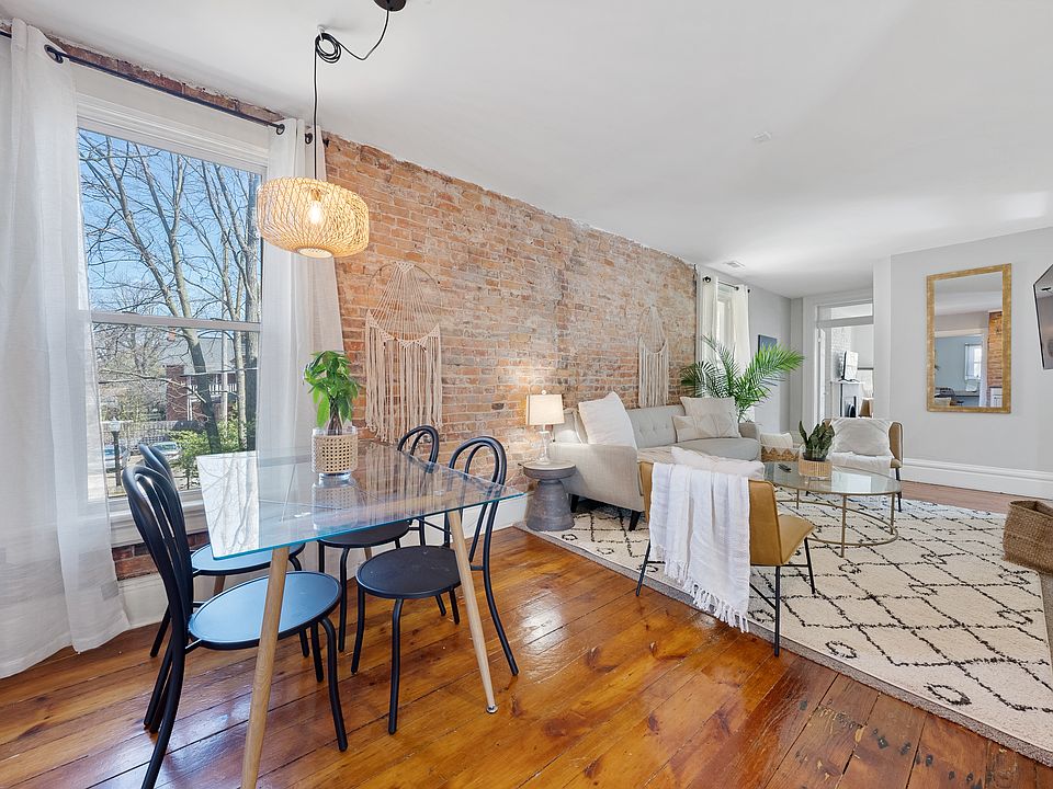 1st image of 1293 Dennison Ave #1/2