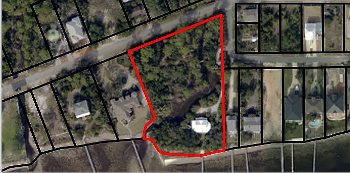 2nd image of 978 Oriole Beach Rd