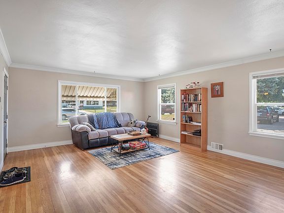 4th image of 9723 E Broadway Ave