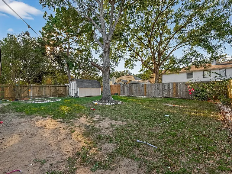3611 Stacy Park Cir — Photo 39