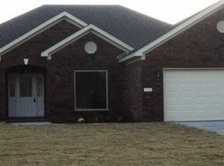 135 Castle Rd, Austin, AR 72007