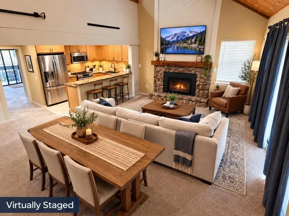 141 Arrowhead Dr #2, Mammoth Lakes, CA 93546