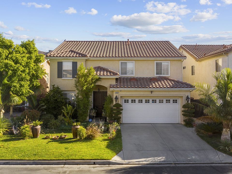 1st image of 13042 Mesa Verde Way