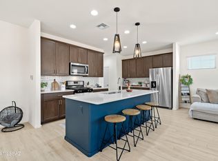 855 E Mule Creek Loop, Sahuarita, AZ 85629