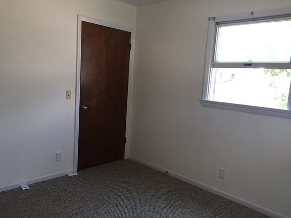 2nd image of 432 E Dayton St