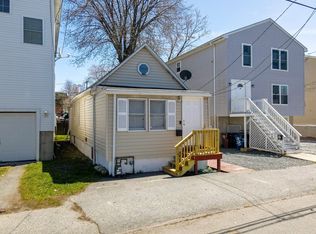 32 Arcadia St, Revere, MA 02151