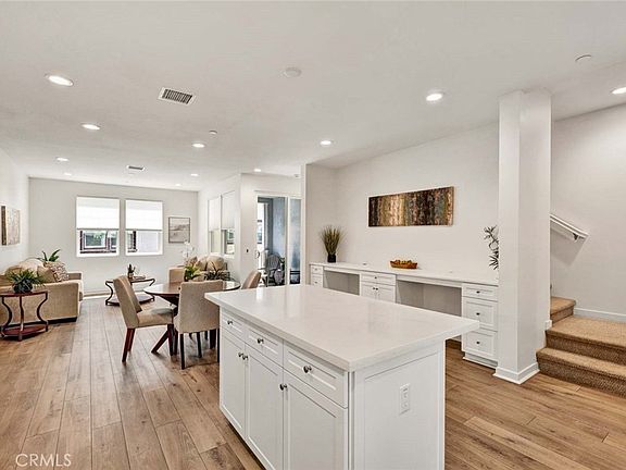 5th image of 1104 Edgeton Ct