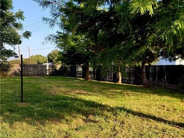 5240 Pasteur Blvd, New Orleans, LA 70122