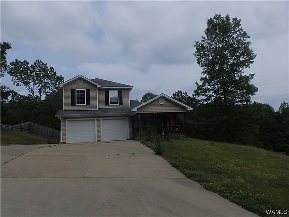 2nd image of 15975 Stoneridge Dr