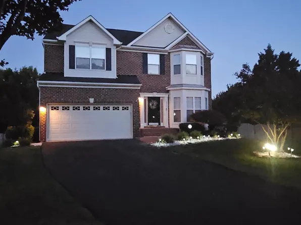 10111 Trumpet Vine Ct, Manassas, VA 20110